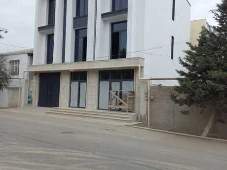 6 otaqlı həyət evi/bağ evi - Badamdar q. - 378 m²
