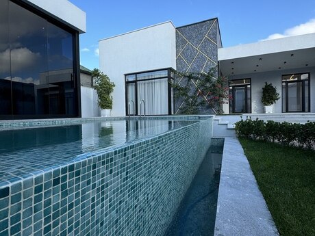 4 otaqlı həyət evi/bağ evi - Mərdəkan q. - 220 m²