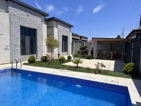 4 otaqlı həyət evi/bağ evi - Mərdəkan q. - 200 m²