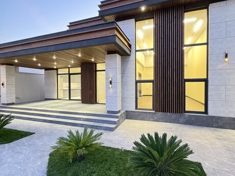 4 otaqlı həyət evi/bağ evi - Mərdəkan q. - 240 m²