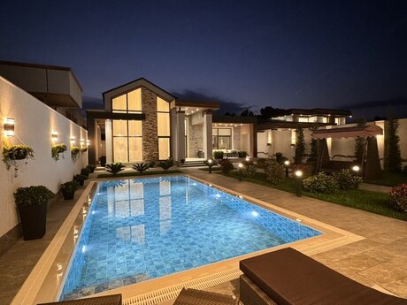 4 otaqlı həyət evi/bağ evi - Mərdəkan q. - 220 m²