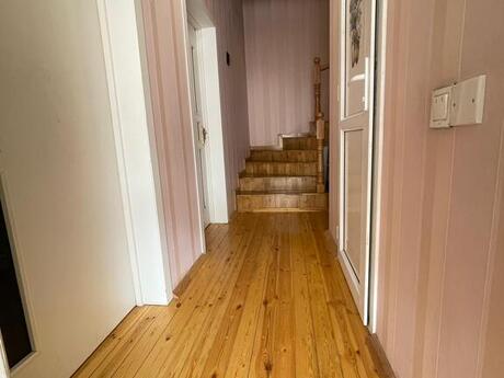 4 otaqlı həyət evi/bağ evi - Xırdalan - 111 m²