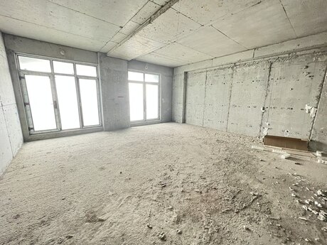 4 otaqlı yeni tikili - Şah İsmayıl Xətai m. - 270 m²