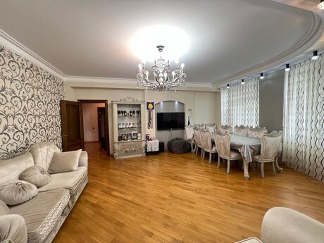 Elan №4742857 - Bakı, Elmlər Akademiyası m., 4 otaqlı, 214 m², 6/17 mərtəbə