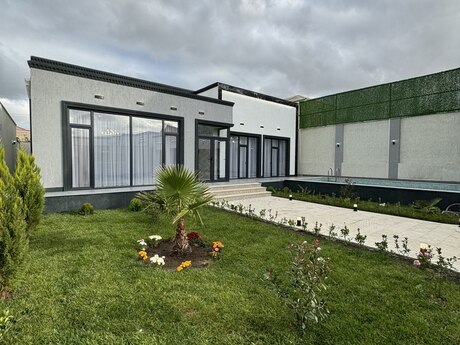 5 otaqlı həyət evi/bağ evi - Şüvəlan q. - 220 m²