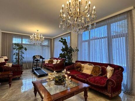 6 otaqlı həyət evi/bağ evi - Badamdar q. - 300 m²