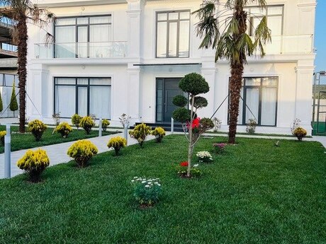 5 otaqlı həyət evi/bağ evi - Mərdəkan q. - 310 m²