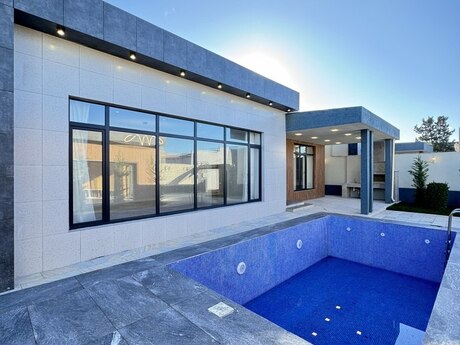 4 otaqlı həyət evi/bağ evi - Şüvəlan q. - 180 m²