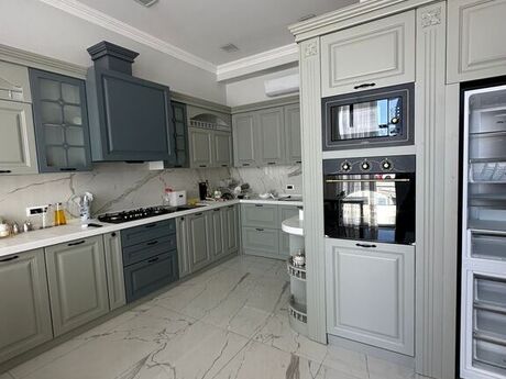 6-комн. дом/дача - пос. Шувеляны - 400 м²