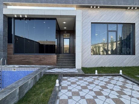 5 otaqlı həyət evi/bağ evi - Mərdəkan q. - 250 m²