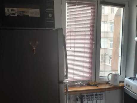 2 otaqlı köhnə tikili - Biləcəri q. - 45 m²