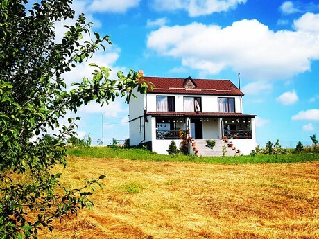 4 otaqlı həyət evi/bağ evi - Qusar - 100 m²