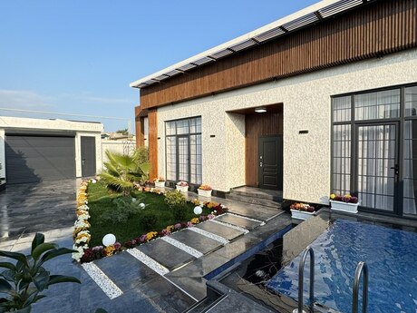 5 otaqlı həyət evi/bağ evi - Mərdəkan q. - 235 m²