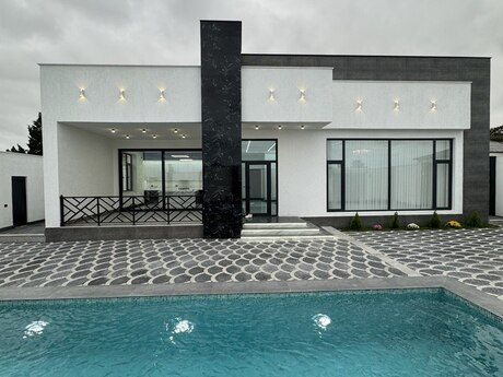 4 otaqlı həyət evi/bağ evi - Şüvəlan q. - 220 m²