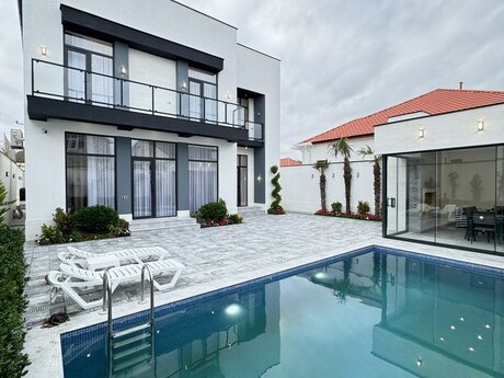 4 otaqlı həyət evi/bağ evi - Mərdəkan q. - 200 m²