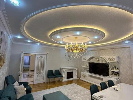 3 otaqlı yeni tikili - Şah İsmayıl Xətai m. - 150 m²
