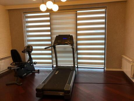 House with Garden, Villa For Rent