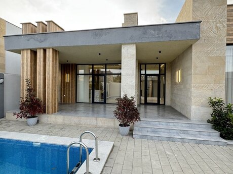 5 otaqlı həyət evi/bağ evi - Mərdəkan q. - 200 m²