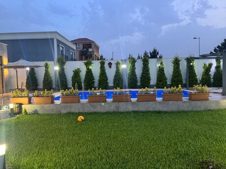4 otaqlı həyət evi/bağ evi - Mərdəkan q. - 150 m²