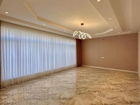 4 otaqlı həyət evi/bağ evi - Şüvəlan q. - 180 m²