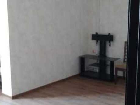 2-комн. вторичка - м. Азадлыг проспекти - 45 м²