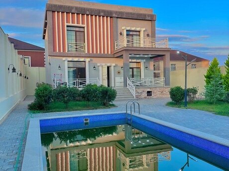 7 otaqlı həyət evi/bağ evi - Mərdəkan q. - 350 m²