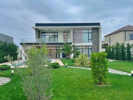 6 otaqlı həyət evi/bağ evi - Mərdəkan q. - 350 m²
