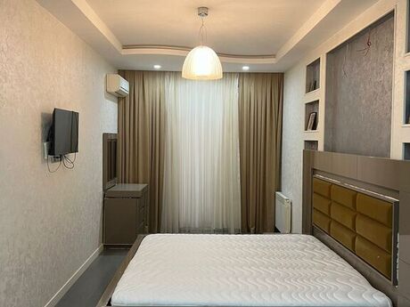 3 otaqlı yeni tikili - Şah İsmayıl Xətai m. - 154 m²