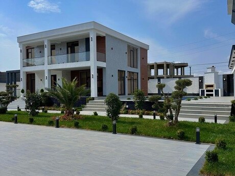 5 otaqlı həyət evi/bağ evi - Mərdəkan q. - 350 m²