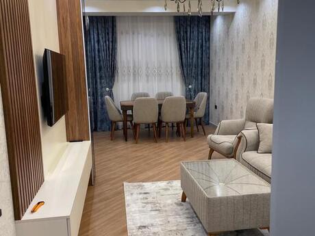 Elan №4768498 - Bakı, Nizami m., 3 otaqlı, 135 m², 12/18 mərtəbə