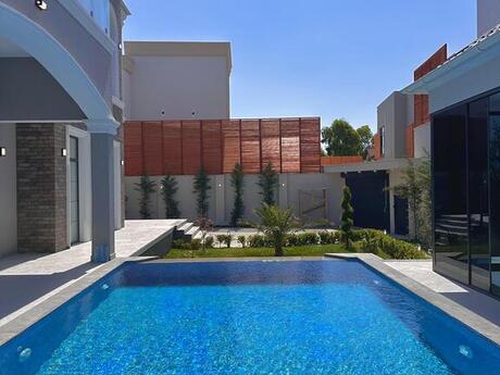 6 otaqlı həyət evi/bağ evi - Mərdəkan q. - 400 m²