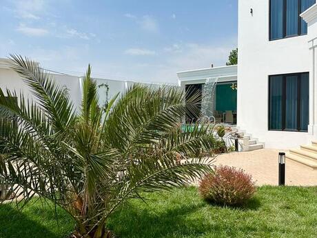 5 otaqlı həyət evi/bağ evi - Mərdəkan q. - 200 m²