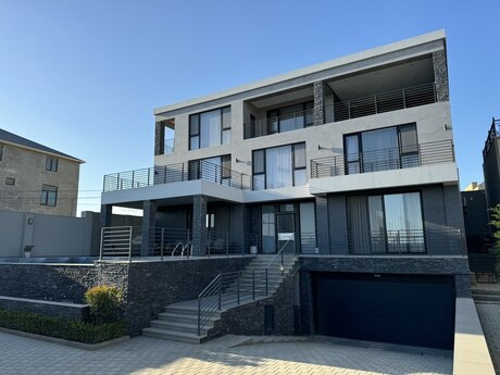 8 otaqlı həyət evi/bağ evi - Şıxov q. - 700 m²