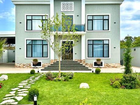 5 otaqlı həyət evi/bağ evi - Şüvəlan q. - 380 m²
