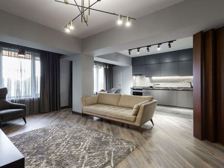 Elan №4790380 - Bakı, 28 May m., 3 otaqlı, 140 m², 8/18 mərtəbə