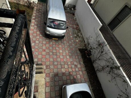 5-комн. дом/дача - пос. Бадамдар - 240 м²