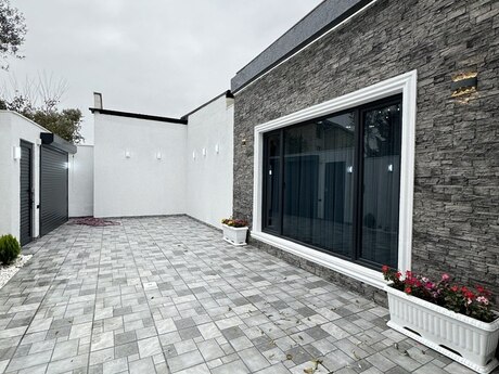 4 otaqlı həyət evi/bağ evi - Mərdəkan q. - 130 m²