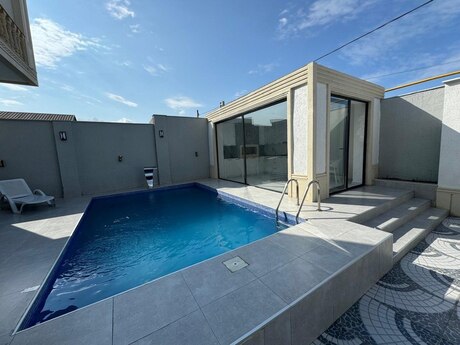 3 otaqlı həyət evi/bağ evi - Mərdəkan q. - 220 m²
