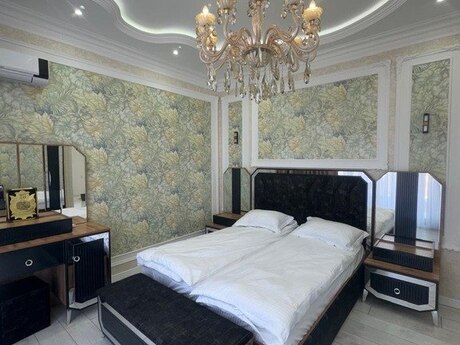 3 otaqlı həyət evi/bağ evi - Mərdəkan q. - 220 m²