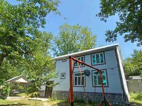 6 otaqlı həyət evi/bağ evi - İsmayıllı - 180 m²
