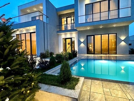 5 otaqlı həyət evi/bağ evi - Mərdəkan q. - 380 m²