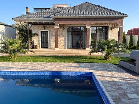 4 otaqlı həyət evi/bağ evi - Mərdəkan q. - 160 m²