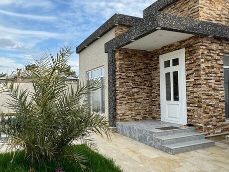4 otaqlı həyət evi/bağ evi - Mərdəkan q. - 180 m²