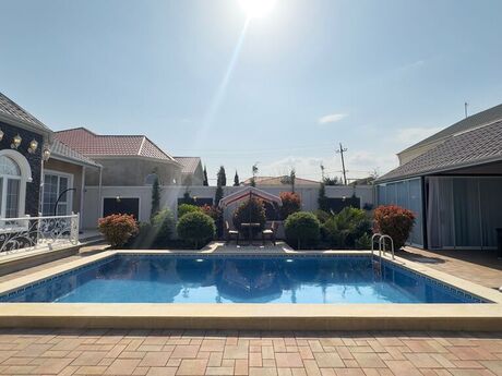 6 otaqlı həyət evi/bağ evi - Mərdəkan q. - 300 m²