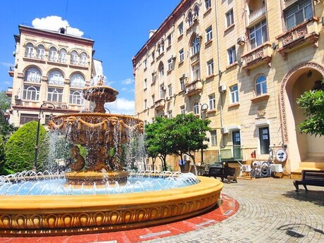 Объявление №4806458 - Баку, м. Низами, 5-комн., 192 м², 5/6 этаж