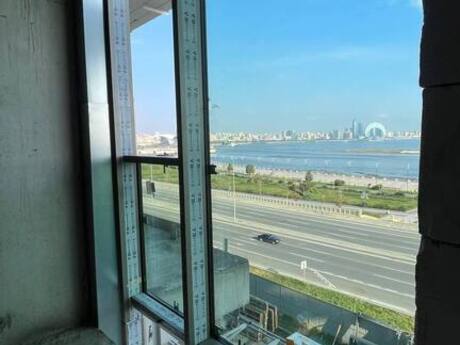 4 otaqlı yeni tikili - Bayıl q. - 266.4 m²