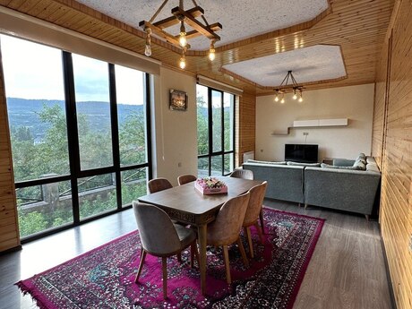 5 otaqlı həyət evi/bağ evi - Quba - 160 m²