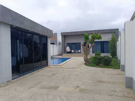 4 otaqlı həyət evi/bağ evi - Şüvəlan q. - 165 m²