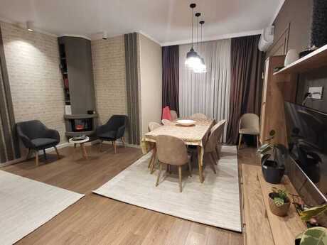 4 otaqlı mənzil, 147 m², Yasamal: 340 000 ₼ 3