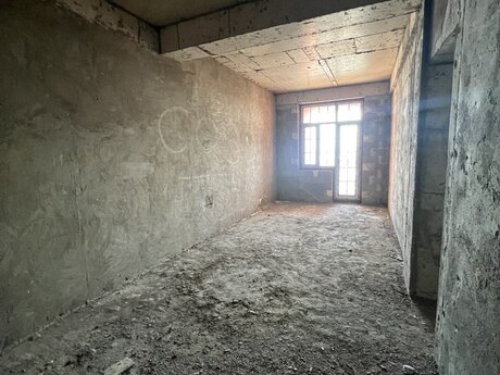 3-room apartment, 136 m², Renessans Palace: 485 000 ₼ 2